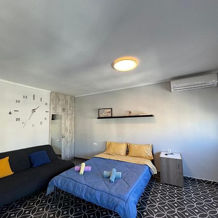 Modiano Studio Ι By Socrates Junior Houses Apartment Солун Екстериор снимка