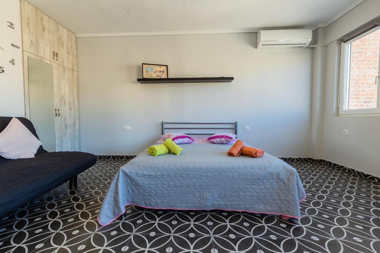 Modiano Studio Ι By Socrates Junior Houses Apartment Солун Екстериор снимка